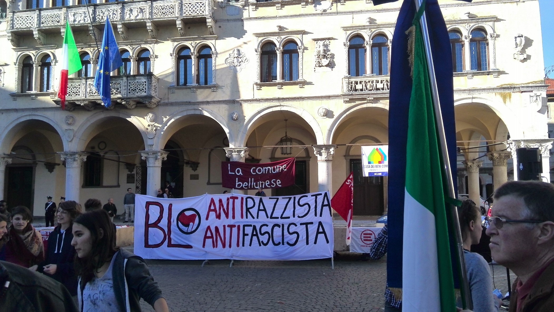 In piazza contro il razzismo